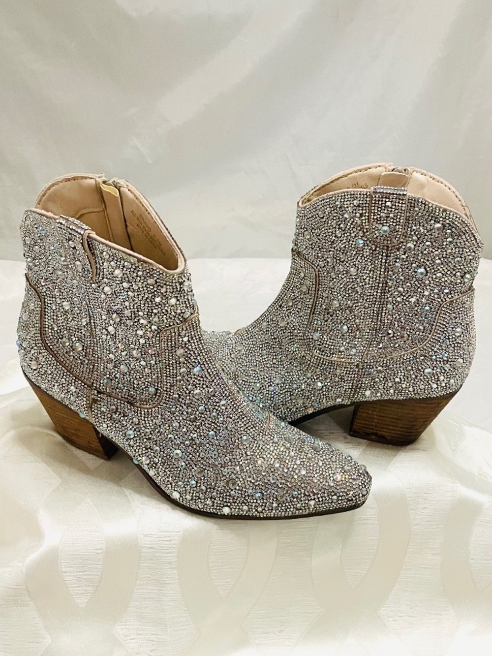 Bold Western Cowgirl Rhinestone Boots
